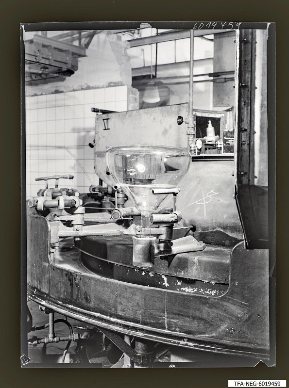 Verbesserungsvorschlag " Engl. Settelmaschine (www.industriesalon.de CC BY-SA)