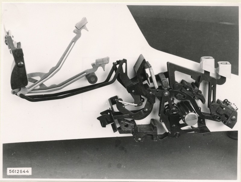 Schreibmaschine Rheinmetall Modell, Bild 2 (www.industriesalon.de CC BY-SA)