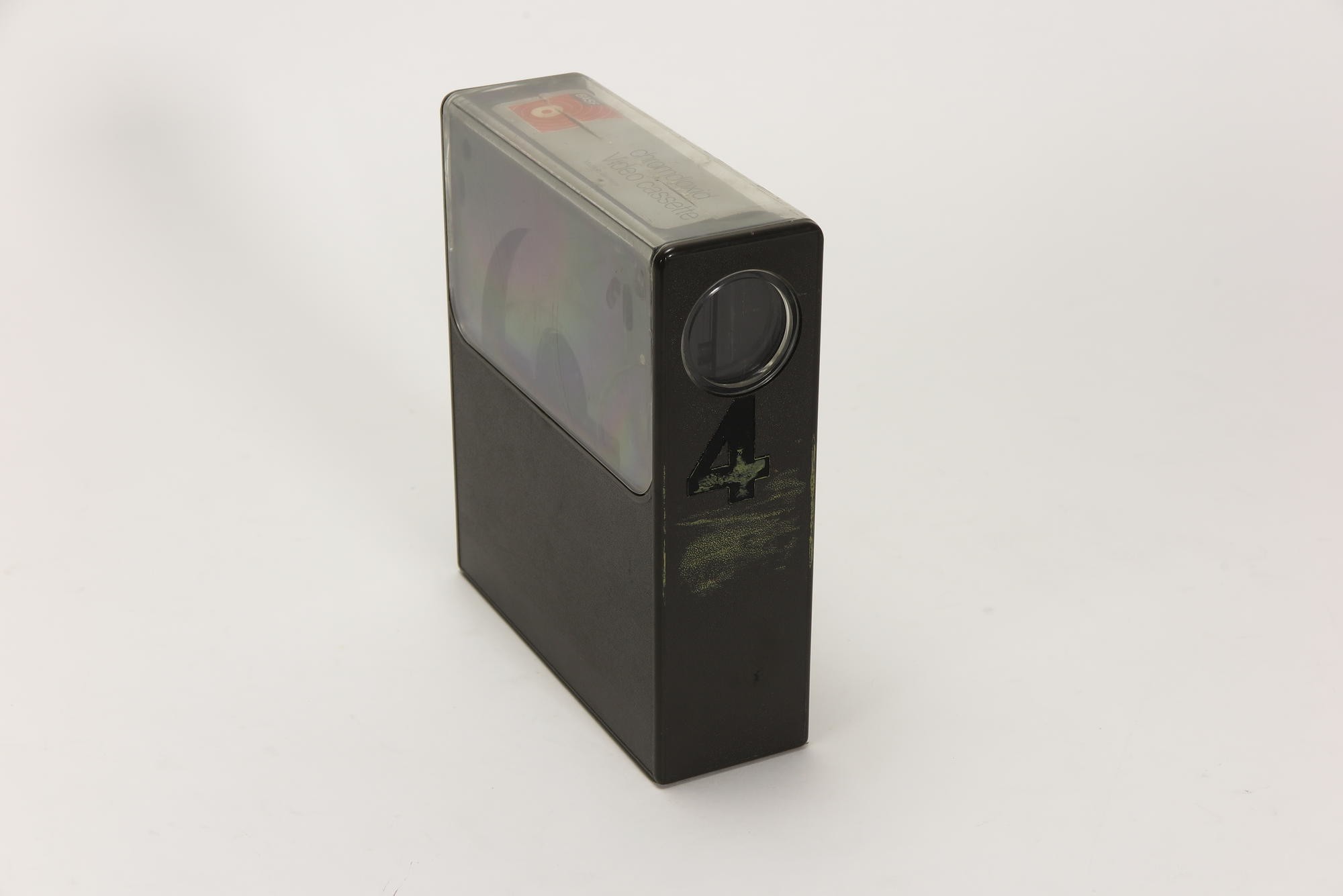 1 x BASF VC 30 Videokassette, Zubehör für Videorecorder Telefunken VR 40 (Stiftung Deutsches Technikmuseum Berlin CC0)