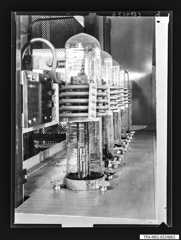 Doppelglühstand M 1748, Teilansicht 1, Foto September 1965 (www.industriesalon.de CC BY-SA)