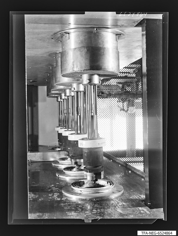 Doppelglühstand M 1748, Teilansicht 2, Foto September 1965 (www.industriesalon.de CC BY-SA)