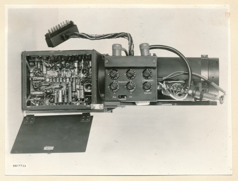 Fernseh-Studio-Kamera FSTK1 Ikonoskopschlitten ausgebaut, Bild 2, Foto 4. Dezember 1958 (www.industriesalon.de CC BY-SA)