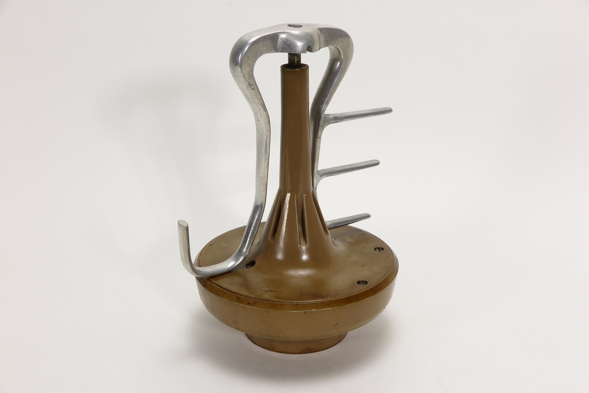 Getriebe mit Knetarm von Rührwerk, Zubehör zu Küchenmaschine AEG Typ MUE 3 (Stiftung Deutsches Technikmuseum Berlin CC0)