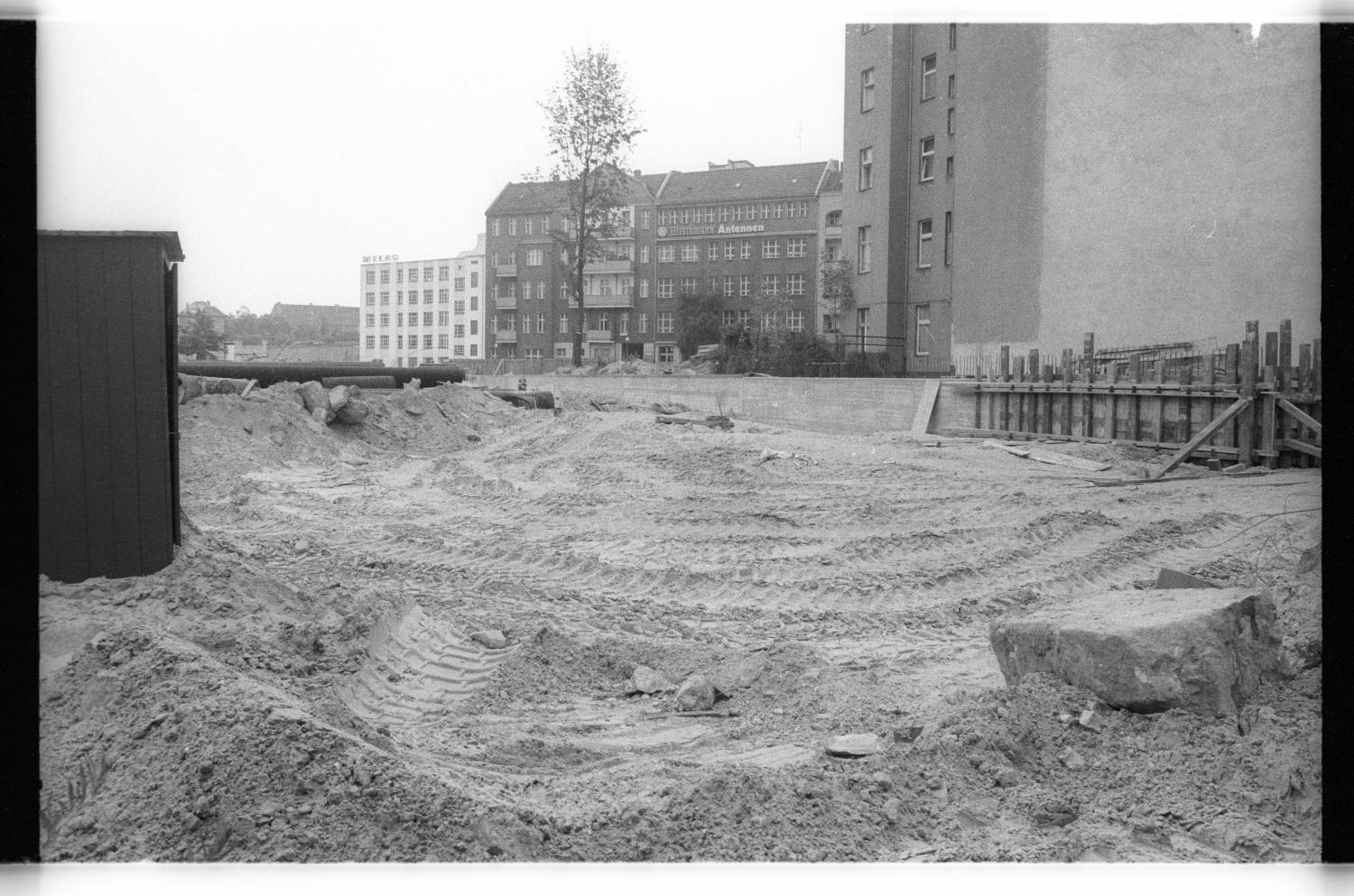 Kleinbildnegative: Baustelle, Geneststraße, 1979 (Museen Tempelhof-Schöneberg/Jürgen Henschel RR-F)