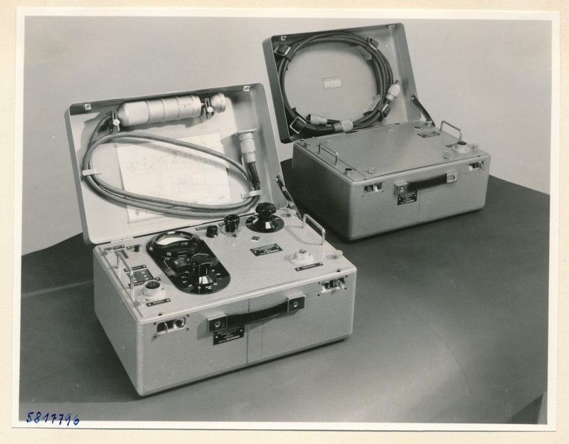 Lautstärkenmesser LSM1, außen ohne Mikrophon, Bild 1, Foto 22. Dezember 1958 (www.industriesalon.de CC BY-SA)