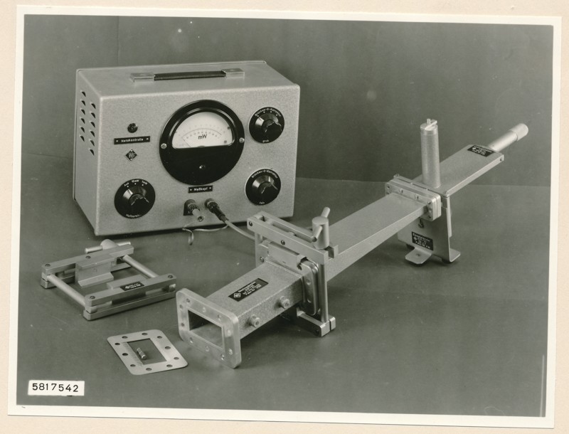 Leistungsmesser LM/V1 7,1 - 8,4 cm , Foto 22. Oktober 1958 (www.industriesalon.de CC BY-SA)