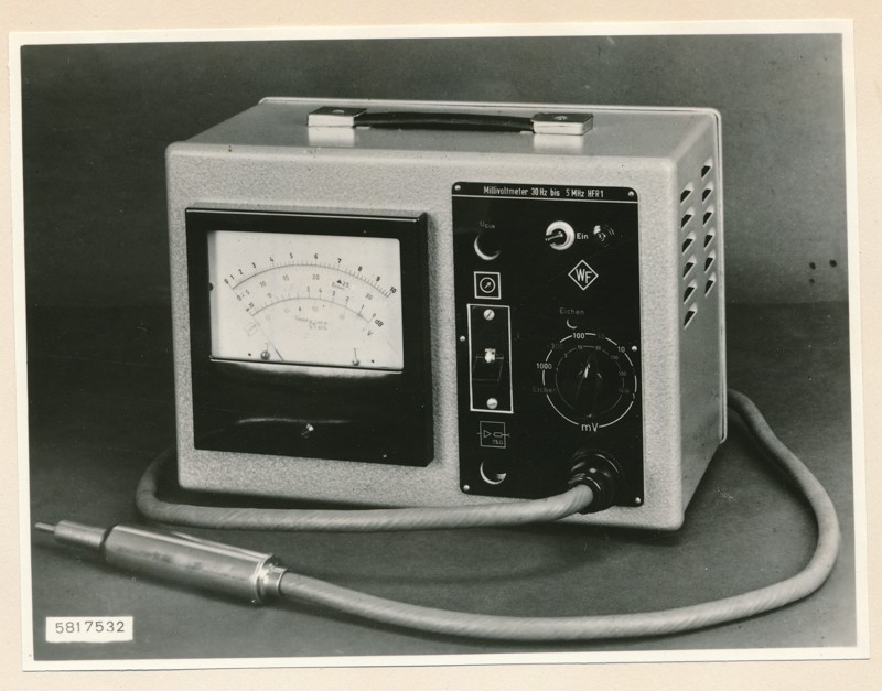 Millivoltmeter 30 Hz - 5 MHz HFR1, Foto 14. Oktober 1958 (www.industriesalon.de CC BY-SA)