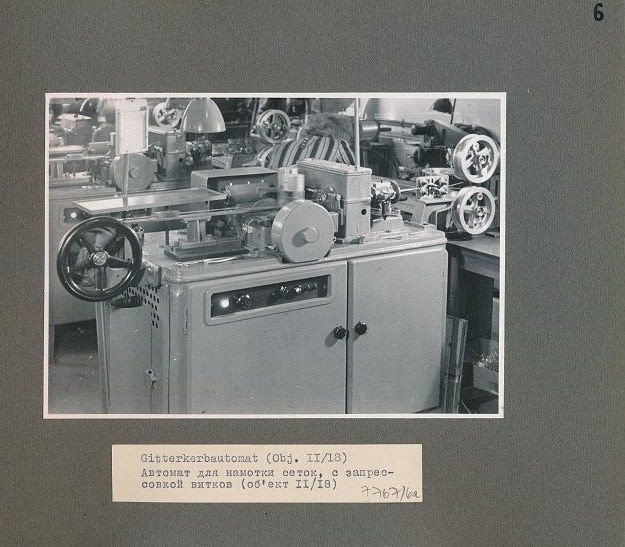 S. 6, Fotoalbum Produktion im Werk für Fernmeldewesen (HF), 1951 (www.industriesalon.de CC BY-SA)