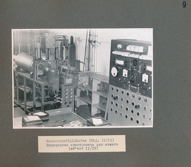 S. 9, Fotoalbum Produktion im Werk für Fernmeldewesen (HF), 1951 (www.industriesalon.de CC BY-SA)