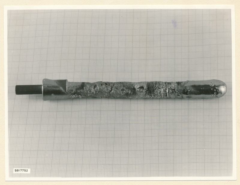 Siliziumstab, Foto 4. Dezember 1958 (www.industriesalon.de CC BY-SA)