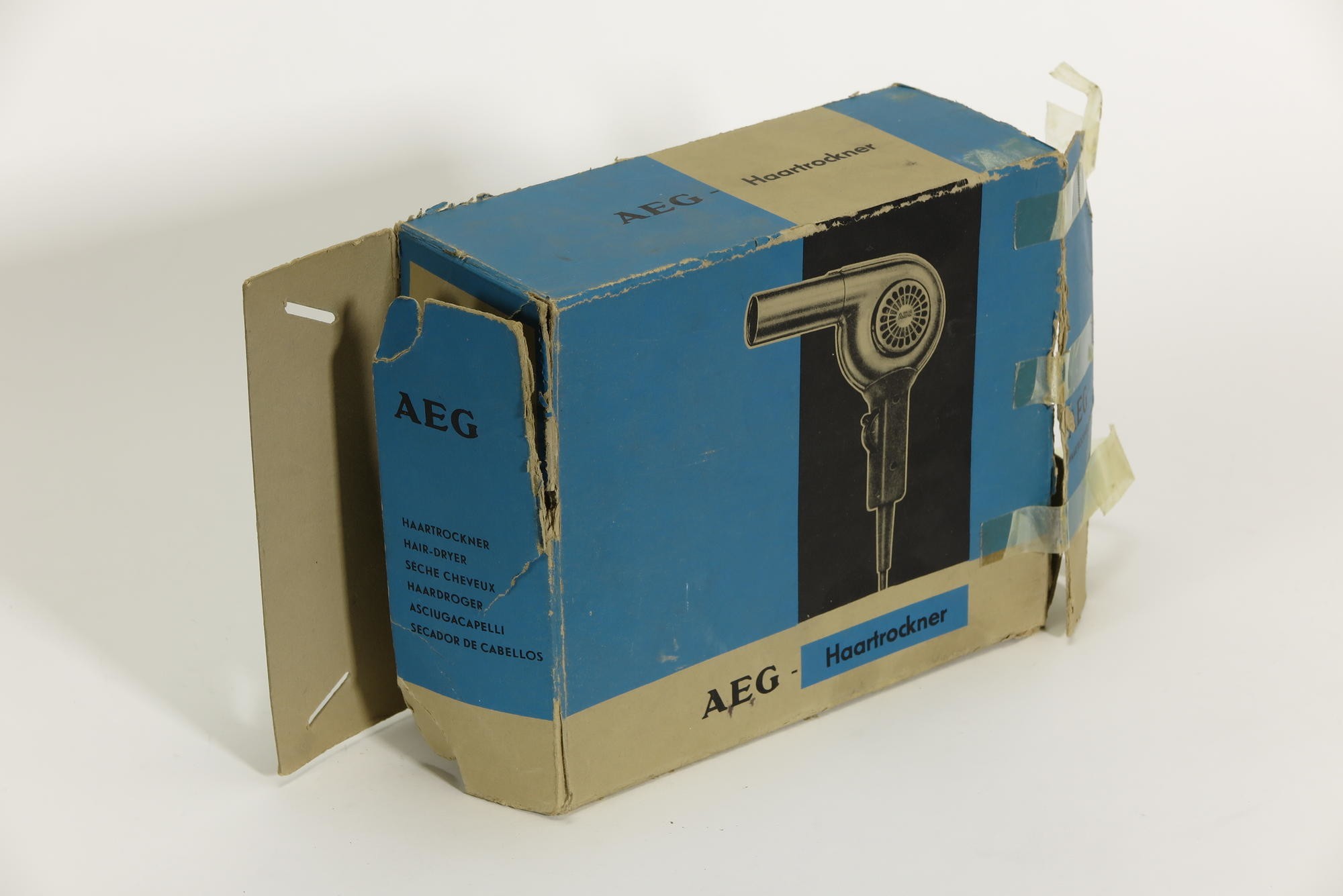 Verpackungskarton, Zubehör zu Elektrischer Haartrockner AEG Typ HTS (Stiftung Deutsches Technikmuseum Berlin CC0)