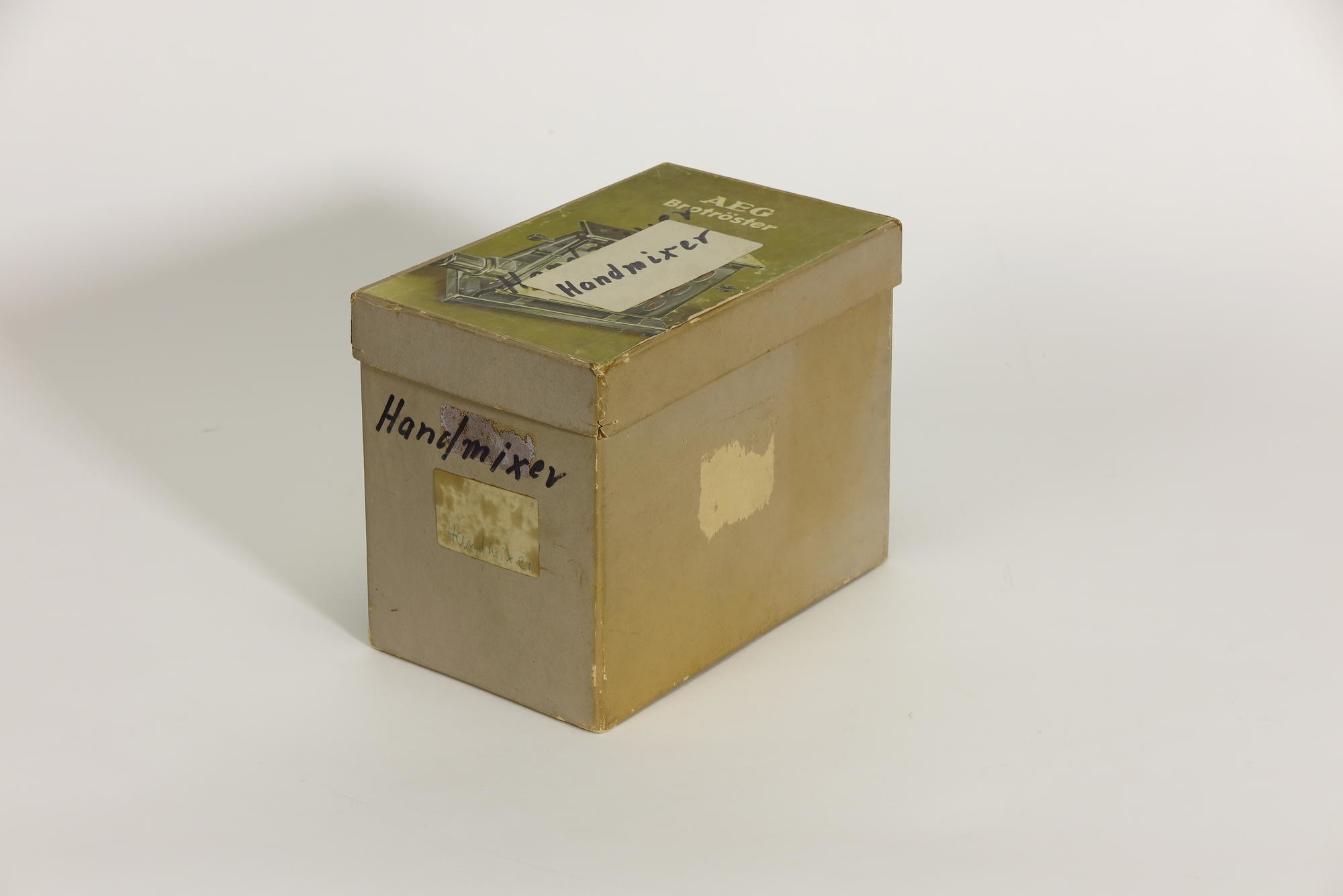 Verpackungskarton, Zubehör zu Elektrischer Handmixer AEG Typ HM (Stiftung Deutsches Technikmuseum Berlin CC0)