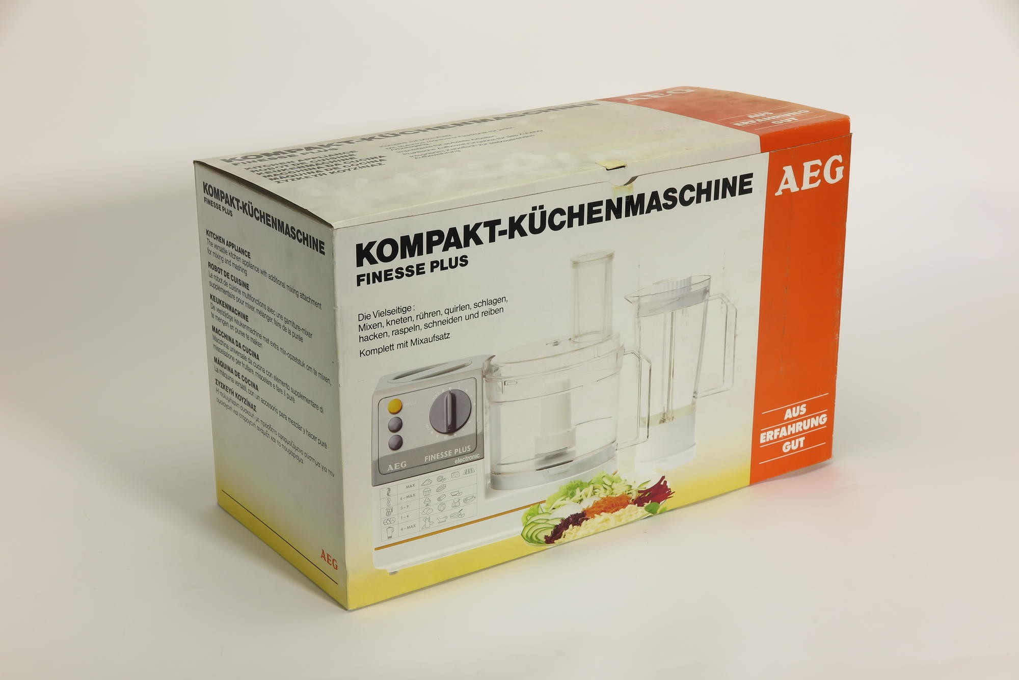 Verpackungskarton, Zubehör zu Kompakt-Küchenmaschine AEG KM 21 Typ EEM 0023 `FINESSE PLUS electronic` (Stiftung Deutsches Technikmuseum Berlin CC0)
