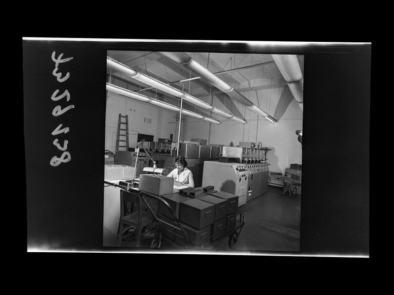 Fertigungseinrichtung der Diode 9, Foto Juni 1973 (www.industriesalon.de CC BY-NC-SA)