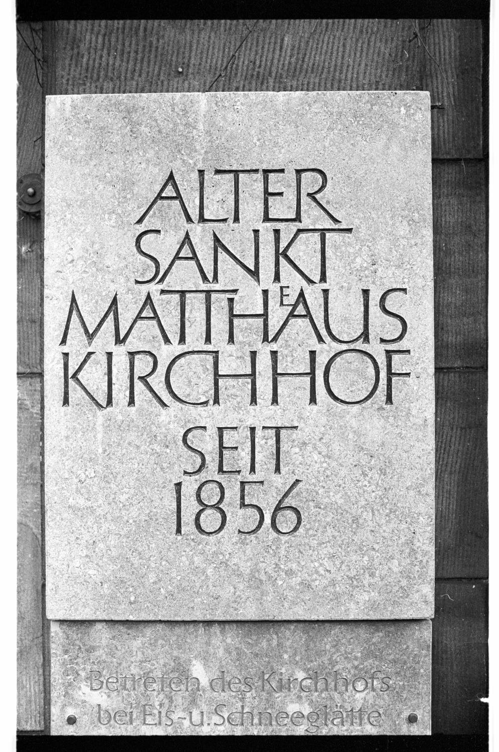 Kleinbildnegative: Historischer Friedhof „Alter St.-Matthäus-Kirchhof“, 1982 (Museen Tempelhof-Schöneberg/Jürgen Henschel RR-F)