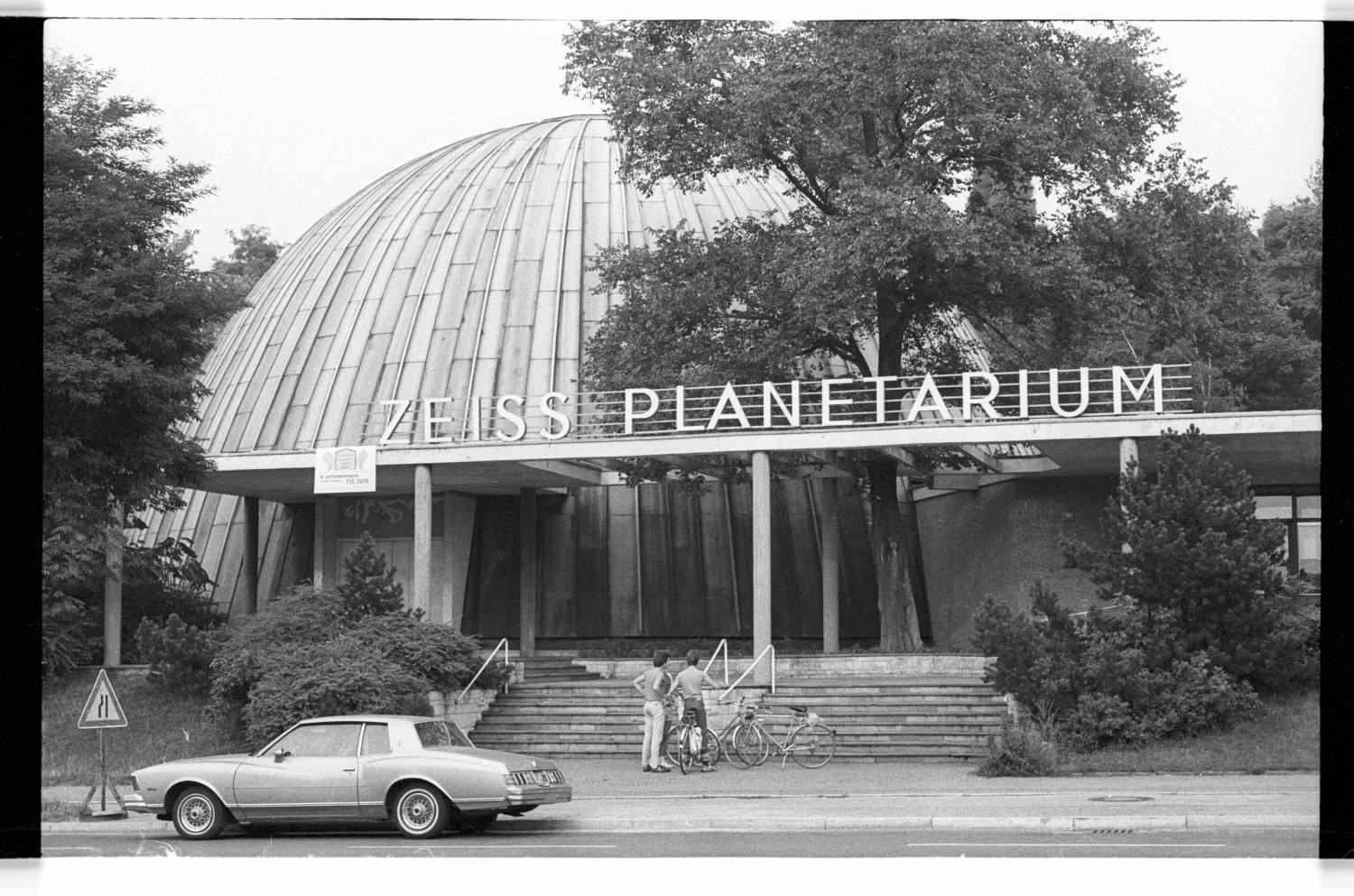 Kleinbildnegative: Zeiss-Planetarium, 1983 (Museen Tempelhof-Schöneberg/Jürgen Henschel RR-F)