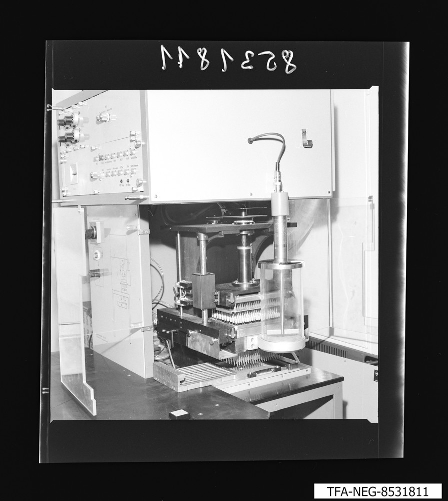 "Dosierautomat" M3578, Teilansicht 1; Foto, 1. März 1985 (www.industriesalon.de CC BY-SA)