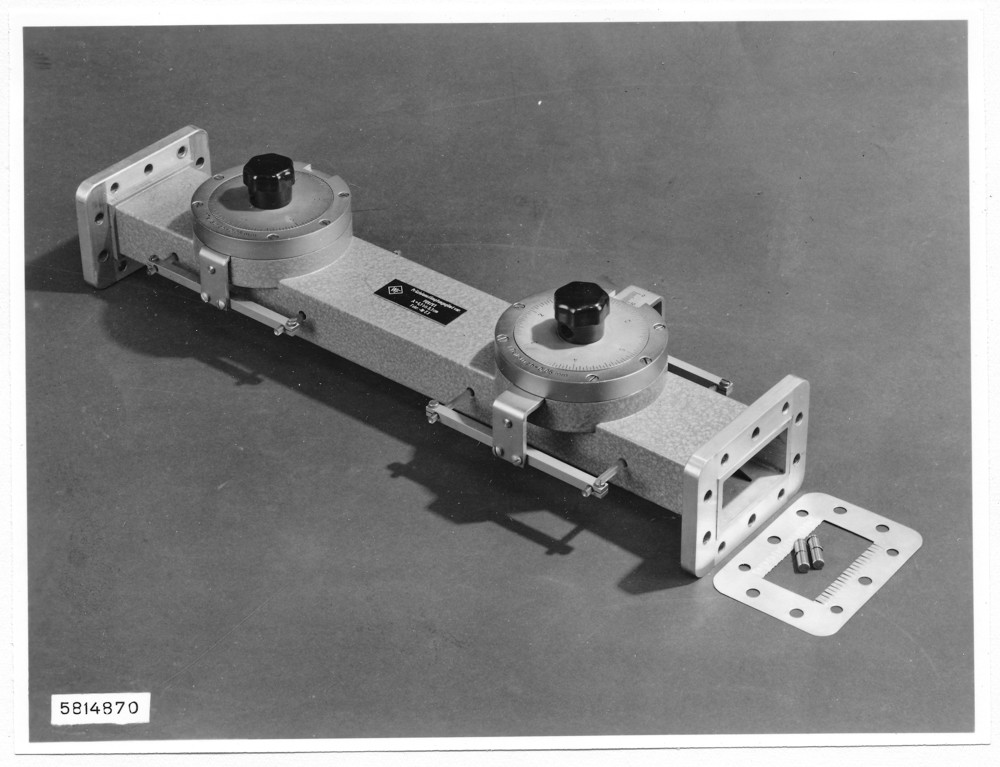 Präzisionsdämpfungsglied vor. (7,5 cm Bauteil) PDV/V1; Foto, März 1958 (www.industriesalon.de CC BY-SA)