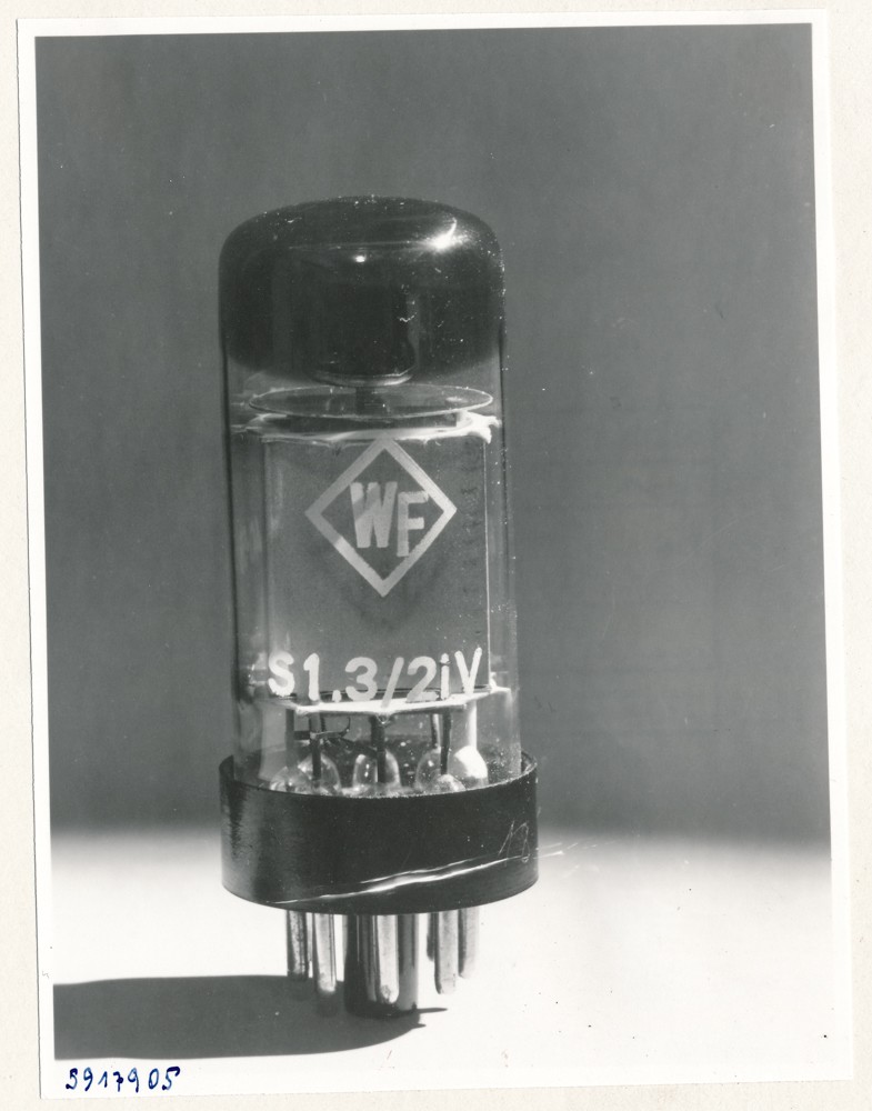 WF Röhre S1,3/2iV, Bild 3; Foto, 9. Februar 1959 (www.industriesalon.de CC BY-SA)