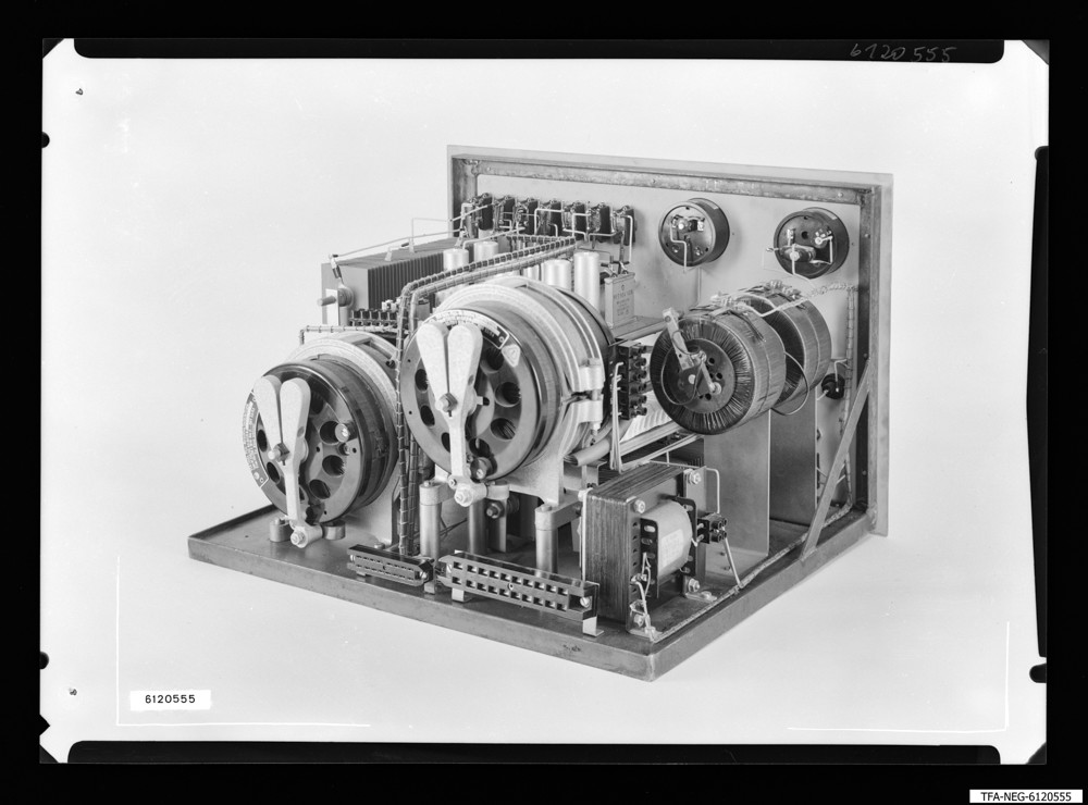 Findbucheintrag: Automatische Pumpanlagen, Einschub Bild 5; Foto, Oktober 1961 (www.industriesalon.de CC BY-SA)