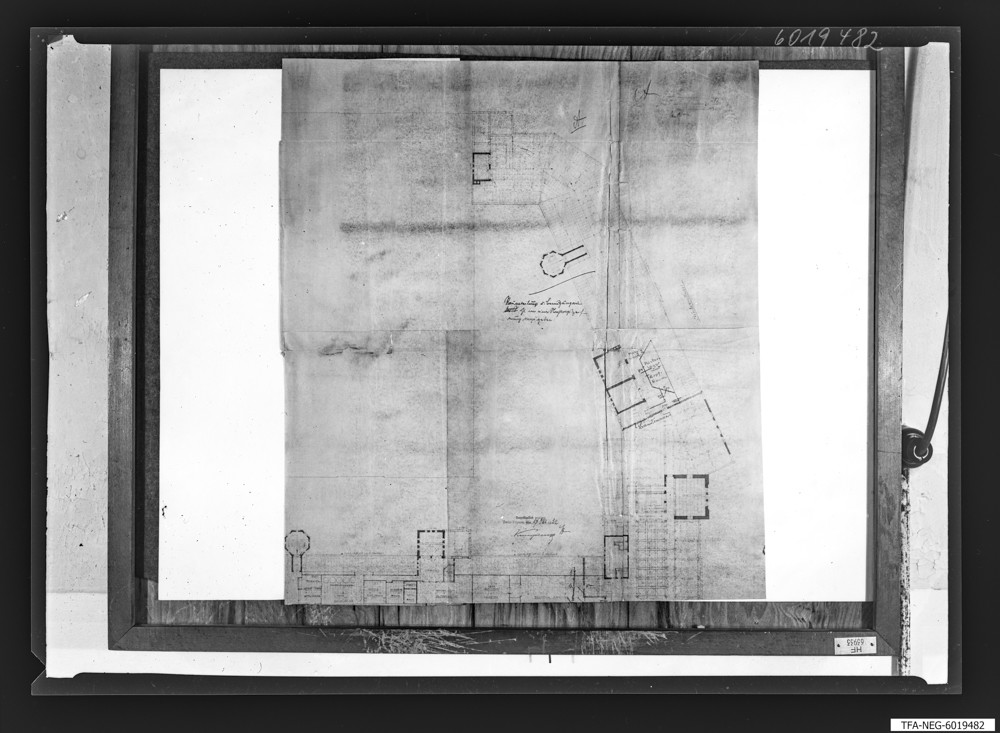Findbucheintrag: Grundriß-Pläne W.F. II Dachgeschoss; Foto, 13. September 1960 (www.industriesalon.de CC BY-SA)