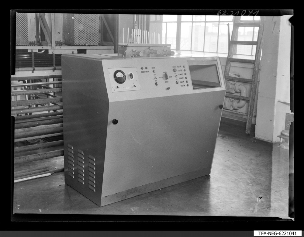 Findbucheintrag: Pumpstand, Bild 3; Foto, April 1962 (www.industriesalon.de CC BY-SA)