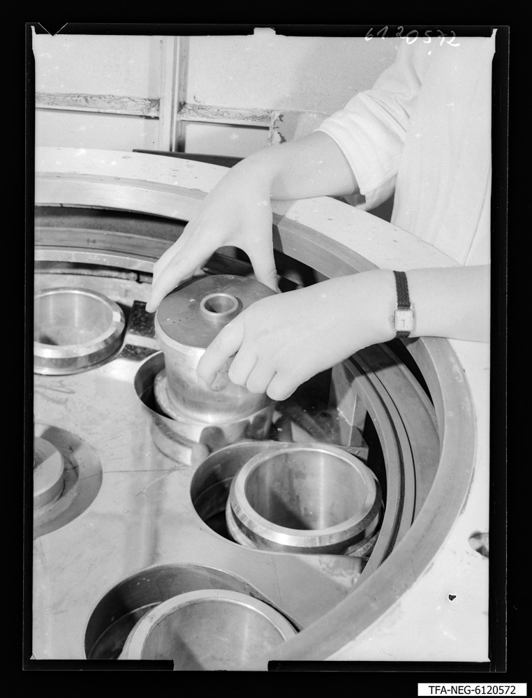 Findbucheintrag: Vakuumanlage; Foto, Oktober 1961 (www.industriesalon.de CC BY-SA)