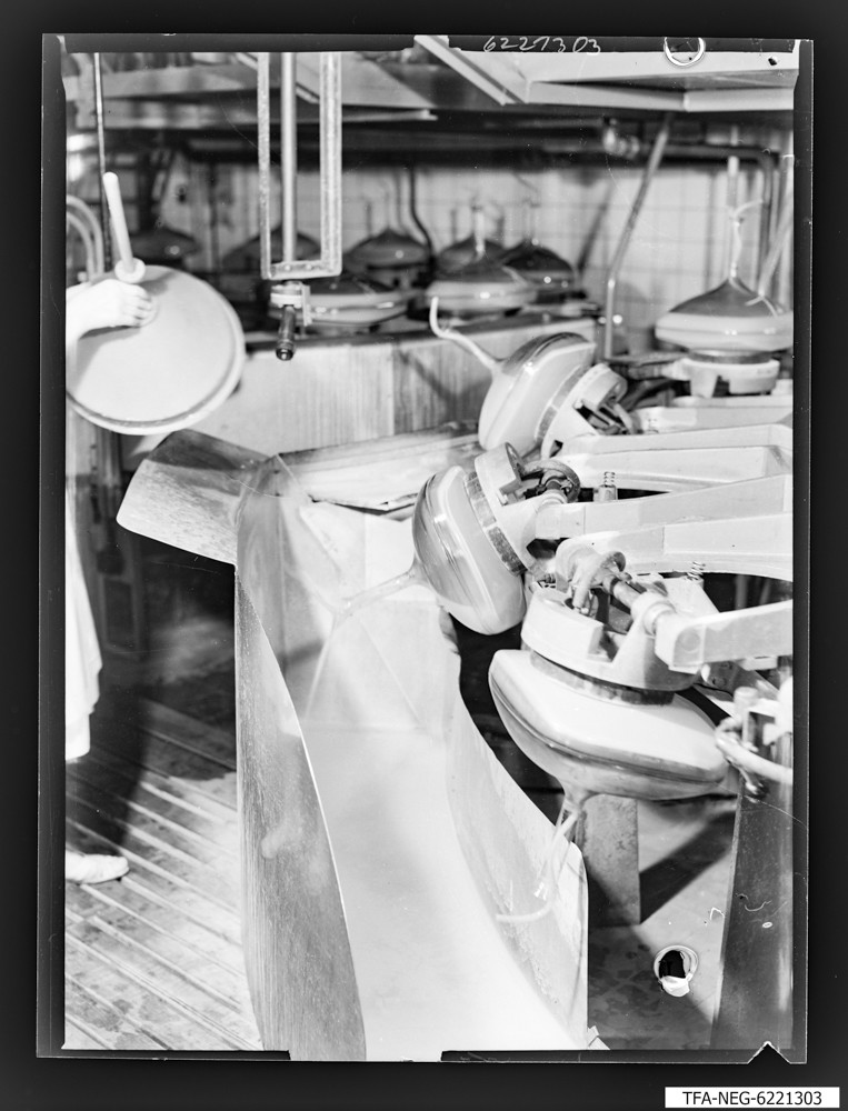 Engl. Sattel-Automat, Bild 2; Foto 1962 (www.industriesalon.de CC BY-SA)