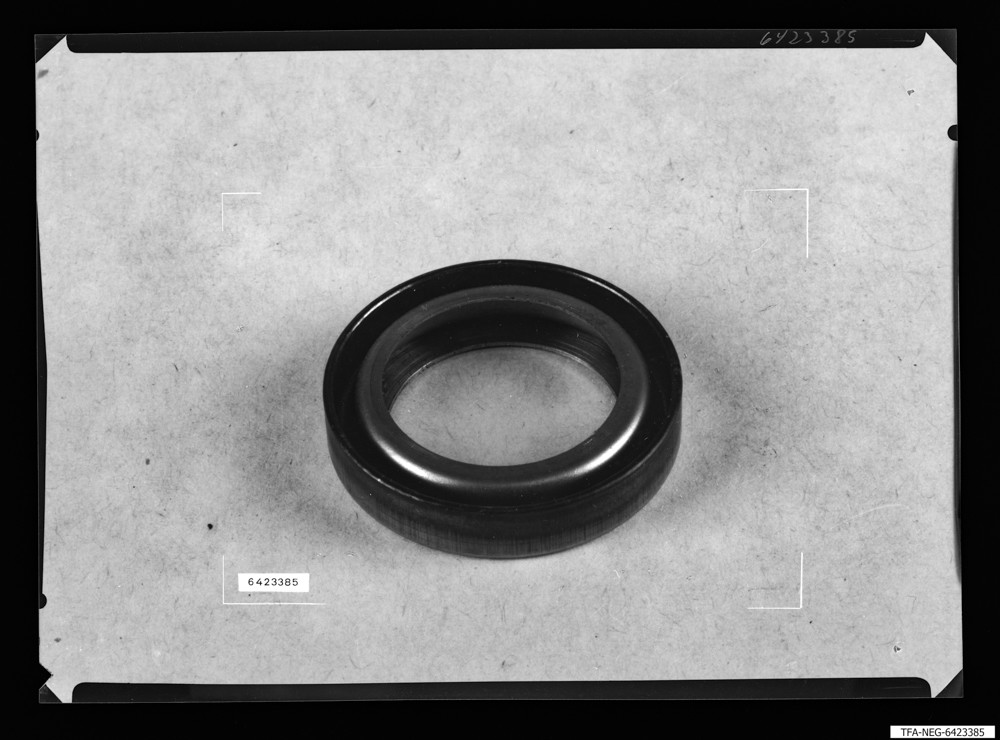 geschweißte Röhren, Bild 9; Foto 1964 (www.industriesalon.de CC BY-SA)