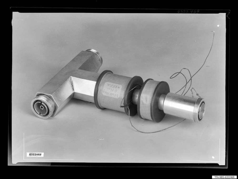 Hg-Relais; Foto 1963 (www.industriesalon.de CC BY-SA)