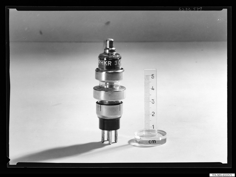 HKR 304 "WF" mit Maßstab; Foto 1963 (www.industriesalon.de CC BY-SA)
