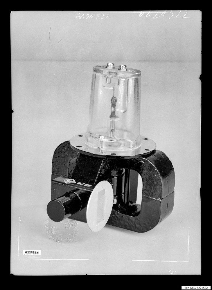 Magnetron 2 I 55 "WF"; Foto 1962 (www.industriesalon.de CC BY-SA)