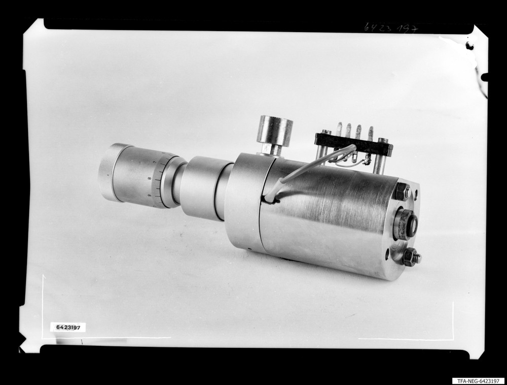 Meßeinrichtung für Hohlleiter; Foto 1964 (www.industriesalon.de CC BY-SA)