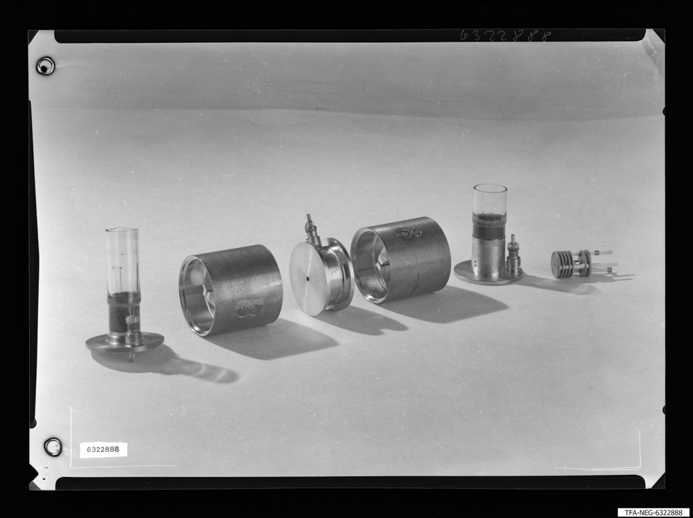 Quadrupolröhre, Bild 5; Foto 1963 (www.industriesalon.de CC BY-SA)