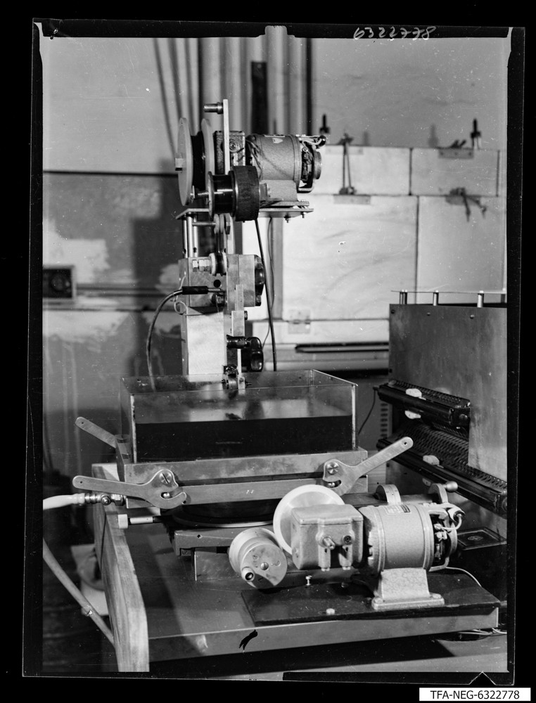 Strahlungsemissionsvermögen, Bild 3; Foto 1963 (www.industriesalon.de CC BY-SA)