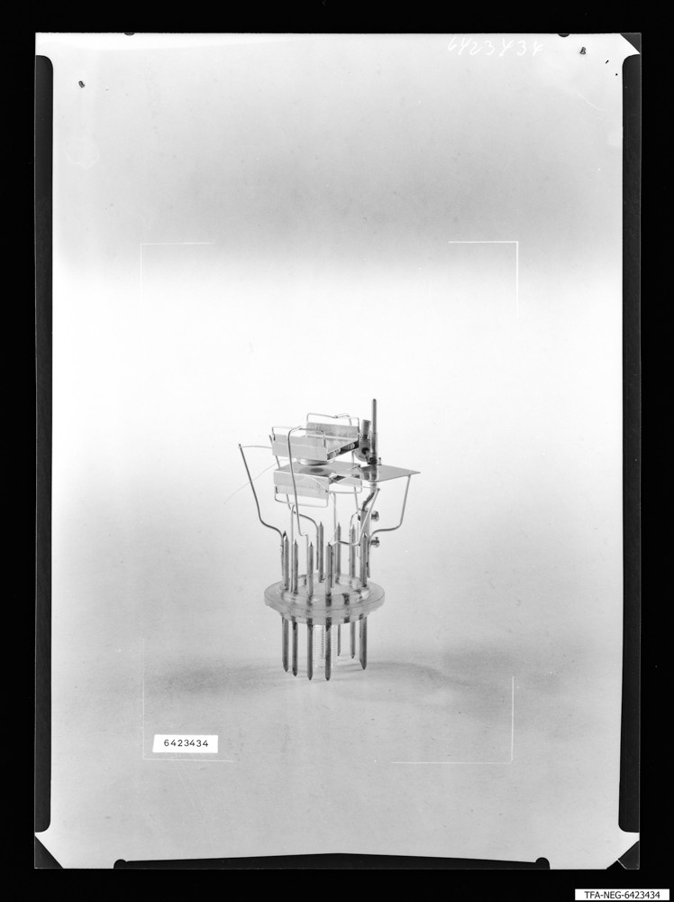 Universalgräfdiode, Bild 3; Foto 1964 (www.industriesalon.de CC BY-SA)