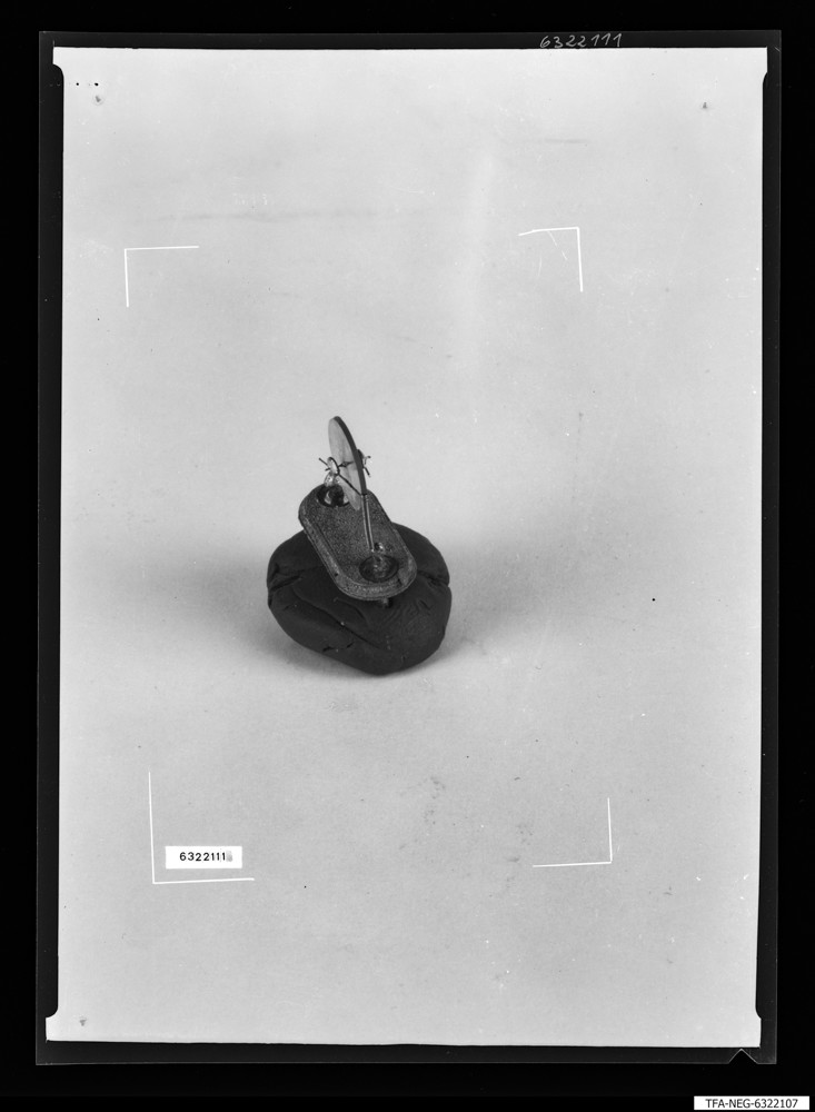 verschiedene Katoden, Bild 5; Foto 1963 (www.industriesalon.de CC BY-SA)