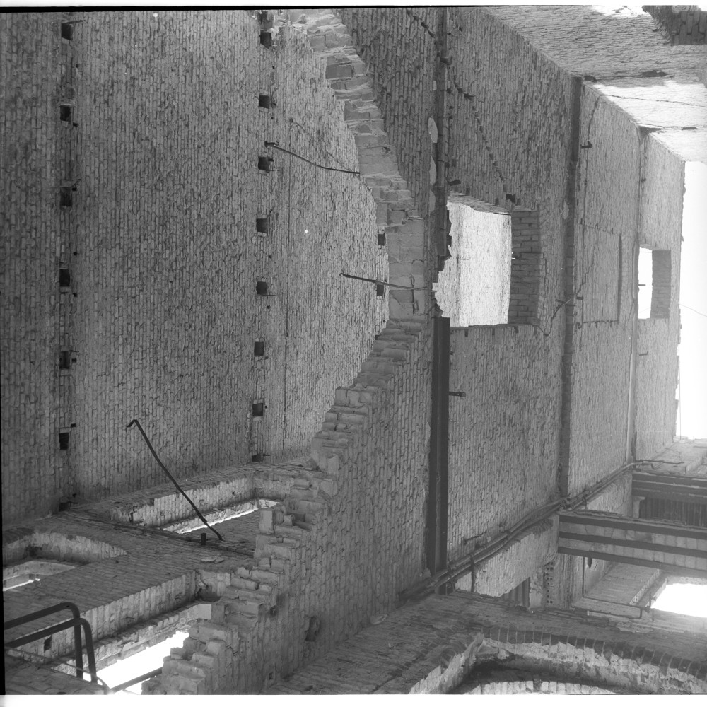 Negativ: Ruine, Augsburger Straße 22, 1951 (Museen Tempelhof-Schöneberg/Herwarth Staudt CC BY-NC-SA)