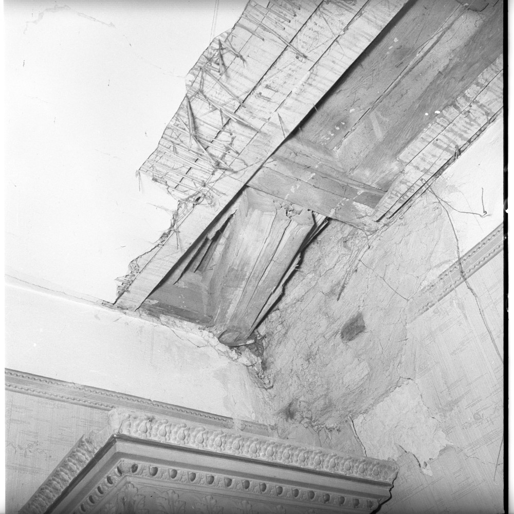 Negativ: Ruine, Bahnstraße 35, 1951 (Museen Tempelhof-Schöneberg/Herwarth Staudt CC BY-NC-SA)