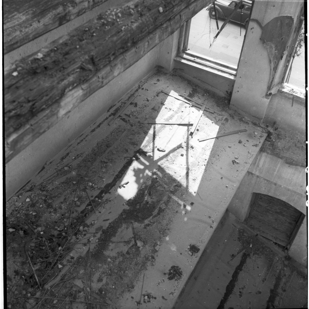 Negativ: Ruine, Bamberger Straße 36, 1952 (Museen Tempelhof-Schöneberg/Herwarth Staudt CC BY-NC-SA)