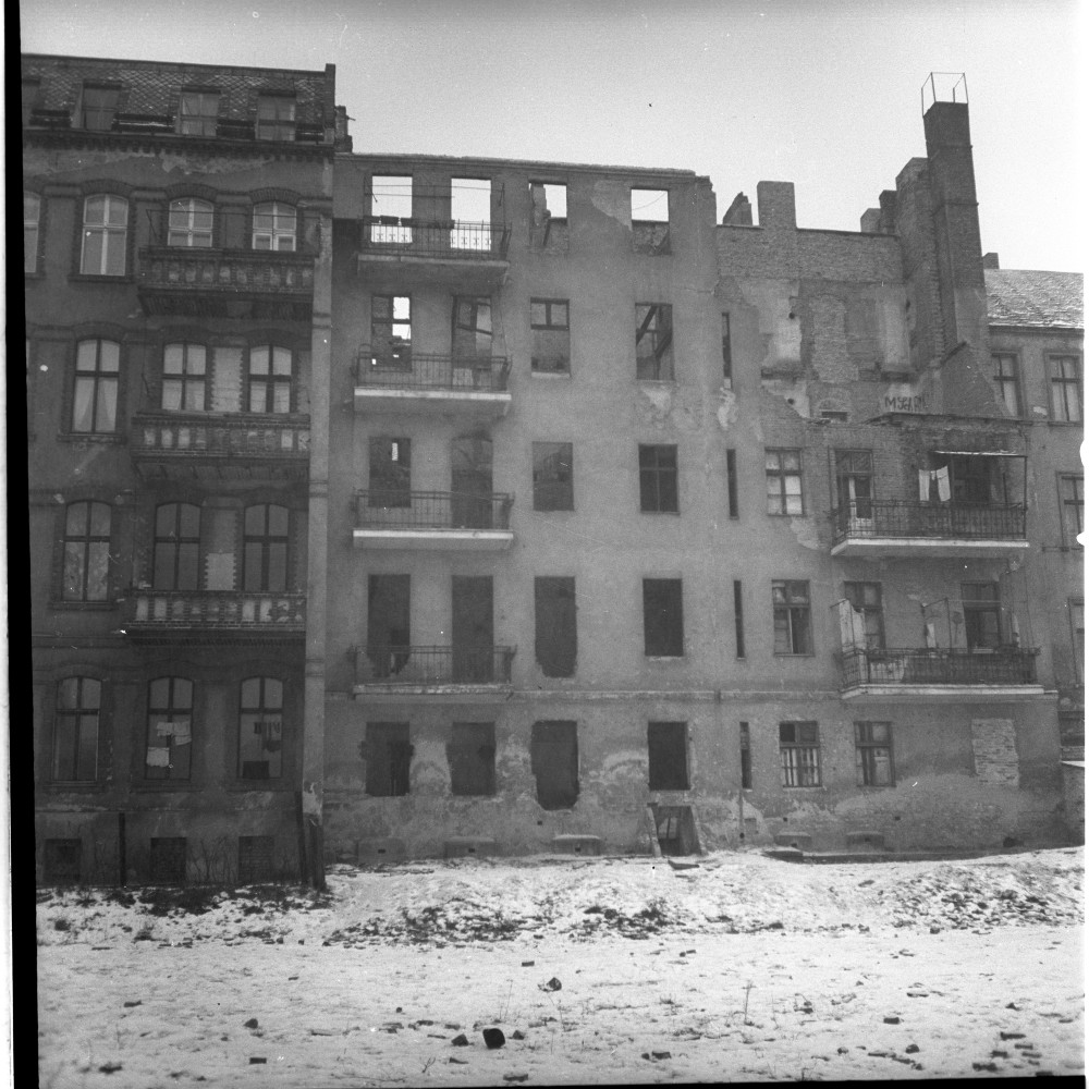Negativ: Ruine, Cranachstraße 59, 1952 (Museen Tempelhof-Schöneberg/Herwarth Staudt CC BY-NC-SA)