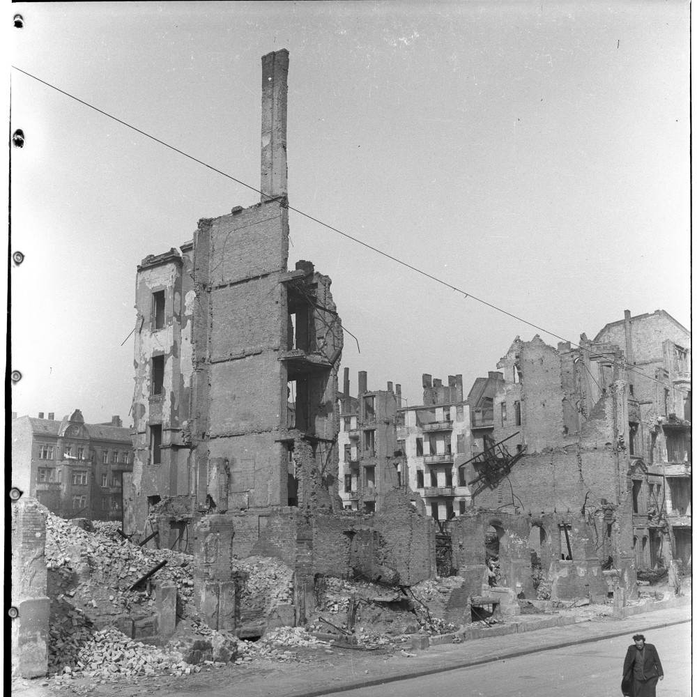 Negativ: Ruine, Heilbronner Straße 6 (Museen Tempelhof-Schöneberg/Herwarth Staudt CC BY-NC-SA)