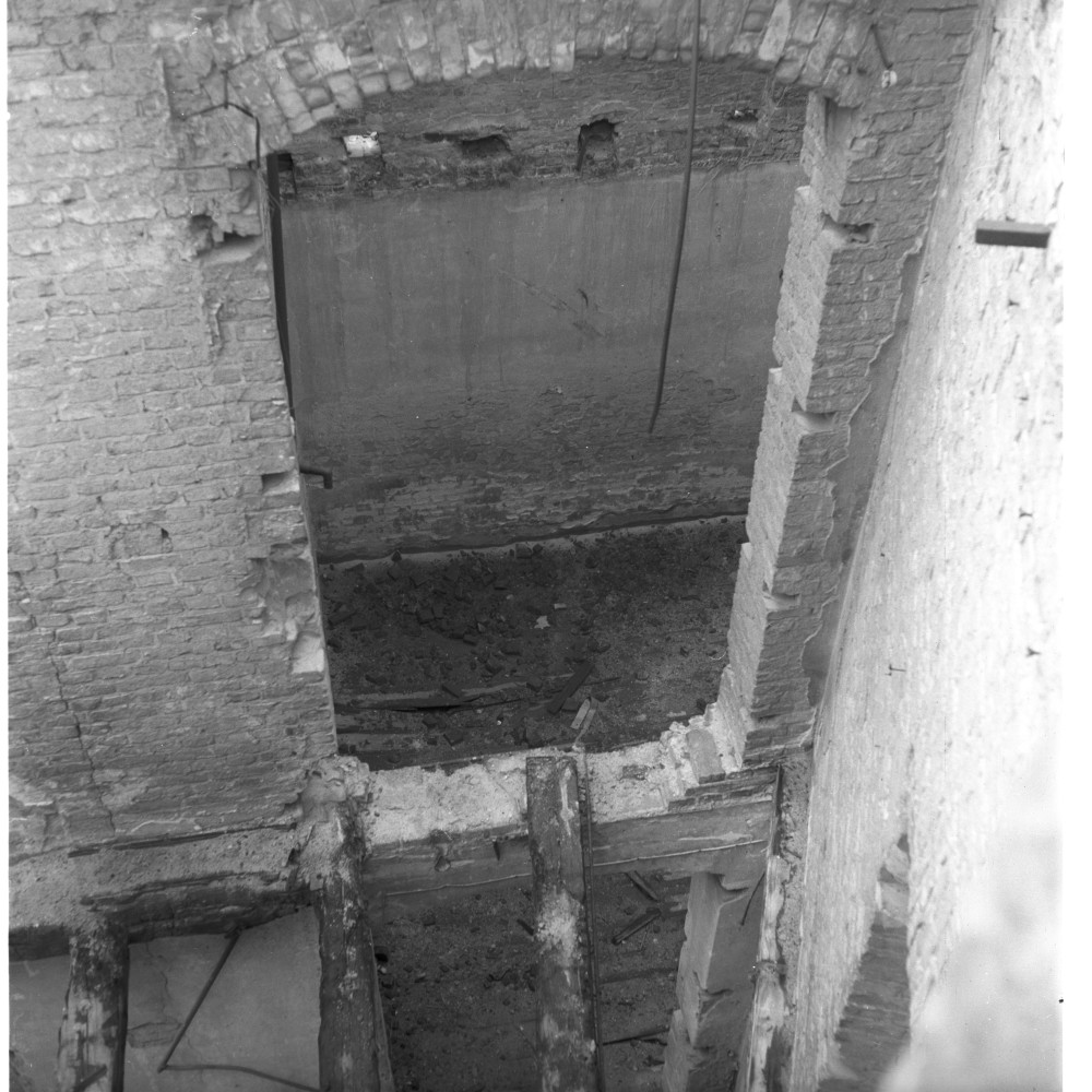 Negativ: Ruine, Kleiststraße 37-38, 1955 (Museen Tempelhof-Schöneberg/Herwarth Staudt CC BY-NC-SA)