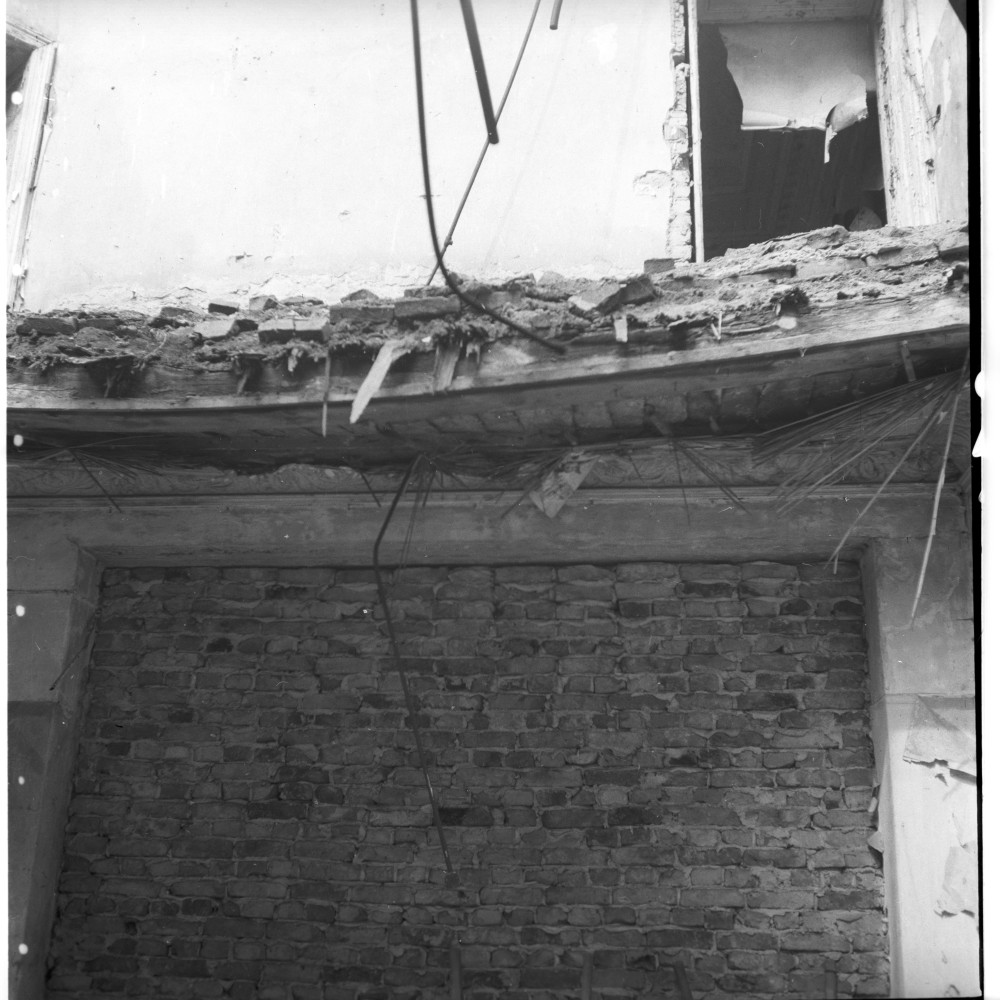 Negativ: Ruine, Nollendorfstraße 29, 1952 (Museen Tempelhof-Schöneberg/Herwarth Staudt CC BY-NC-SA)