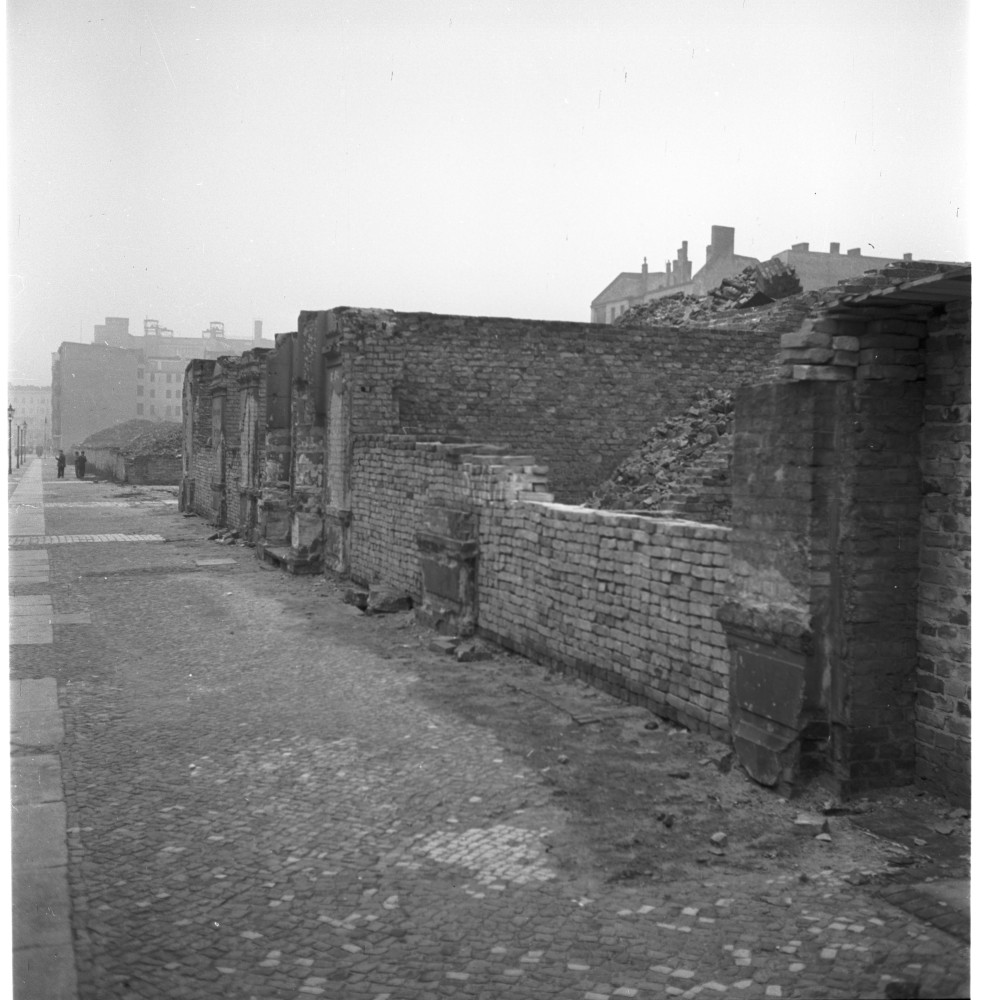 Negativ: Ruine, Passauer Straße 24, 1952 (Museen Tempelhof-Schöneberg/Herwarth Staudt CC BY-NC-SA)