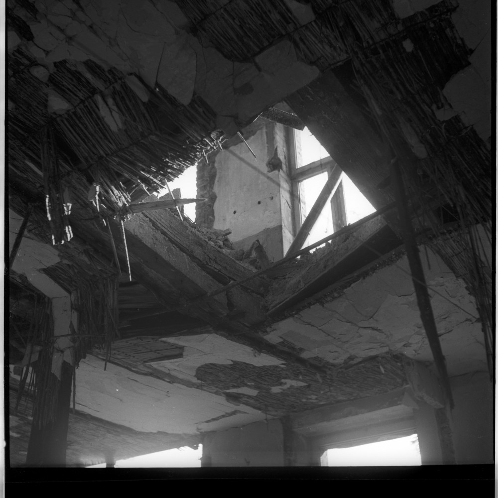 Negativ: Ruine, Rubensstraße 50, 1950 (Museen Tempelhof-Schöneberg/Herwarth Staudt CC BY-NC-SA)
