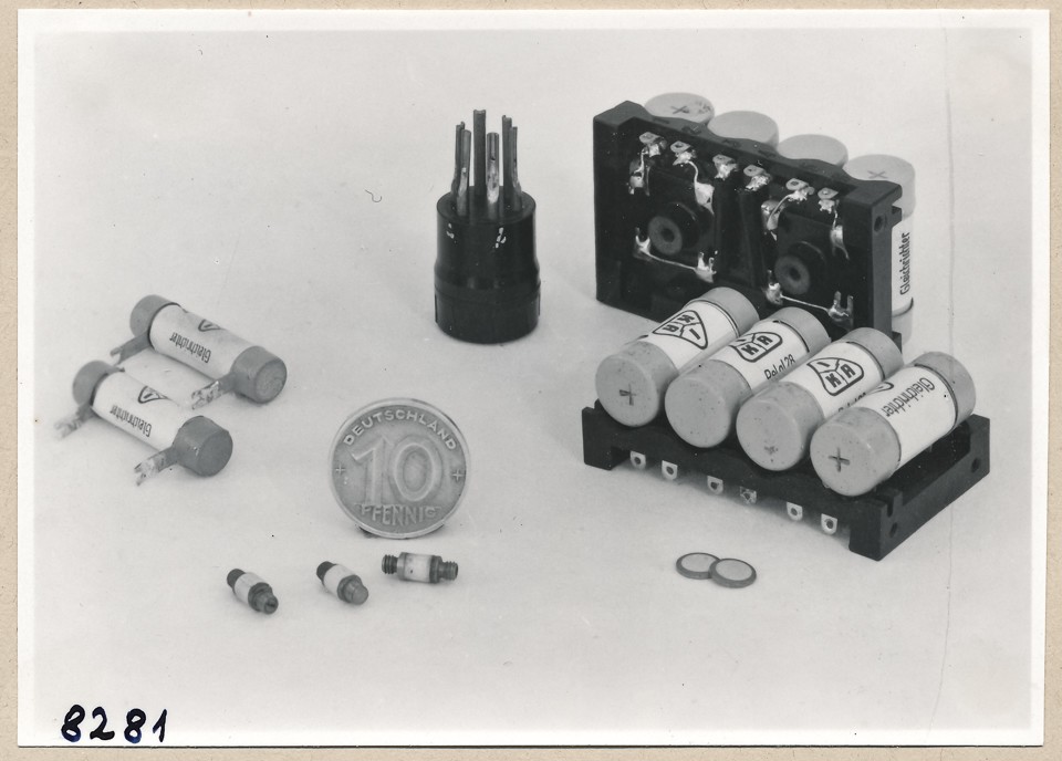 Gleichrichter; Foto, 1953 (www.industriesalon.de CC BY-SA)