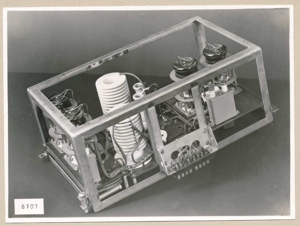 Hochspannungsgleichrichter HF 2854, Sendeteil, Gesamtansicht; Foto, 1953 (www.industriesalon.de CC BY-SA)