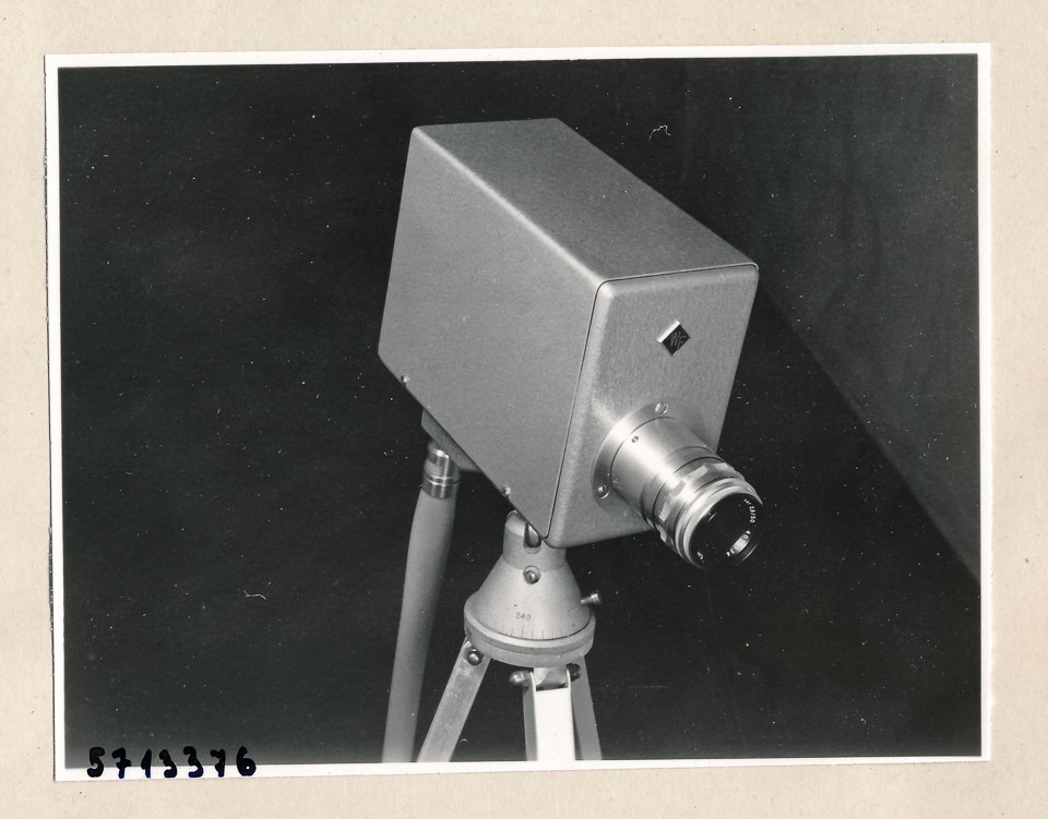 Industriefernseher, Bild 7; Foto, 1956 (www.industriesalon.de CC BY-SA)