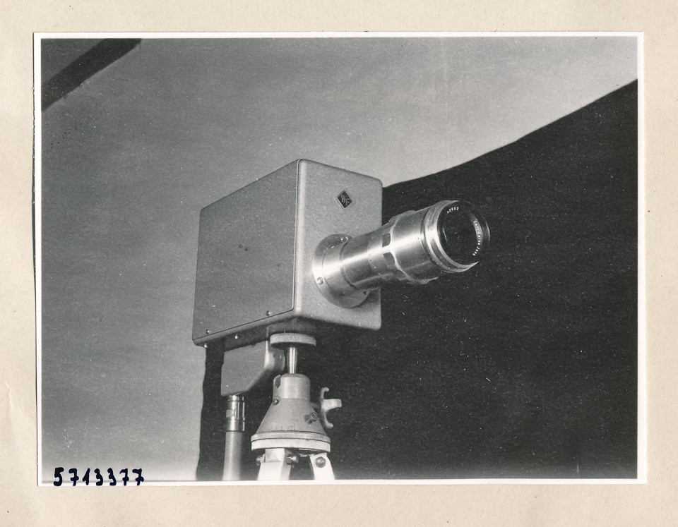 Industriefernseher, Bild 8; Foto, 1956 (www.industriesalon.de CC BY-SA)